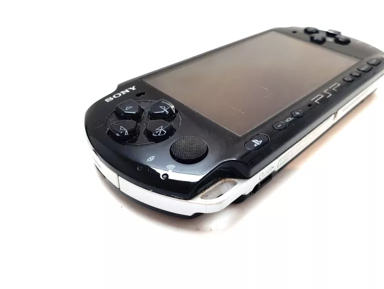 KONSOLA PSP 3004 + ŁAD + FIFA 13