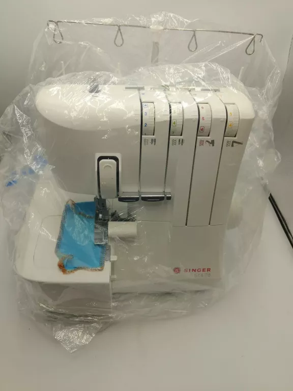 MASZYNA DO SZYCIA SINGER OVERLOCK S14-78