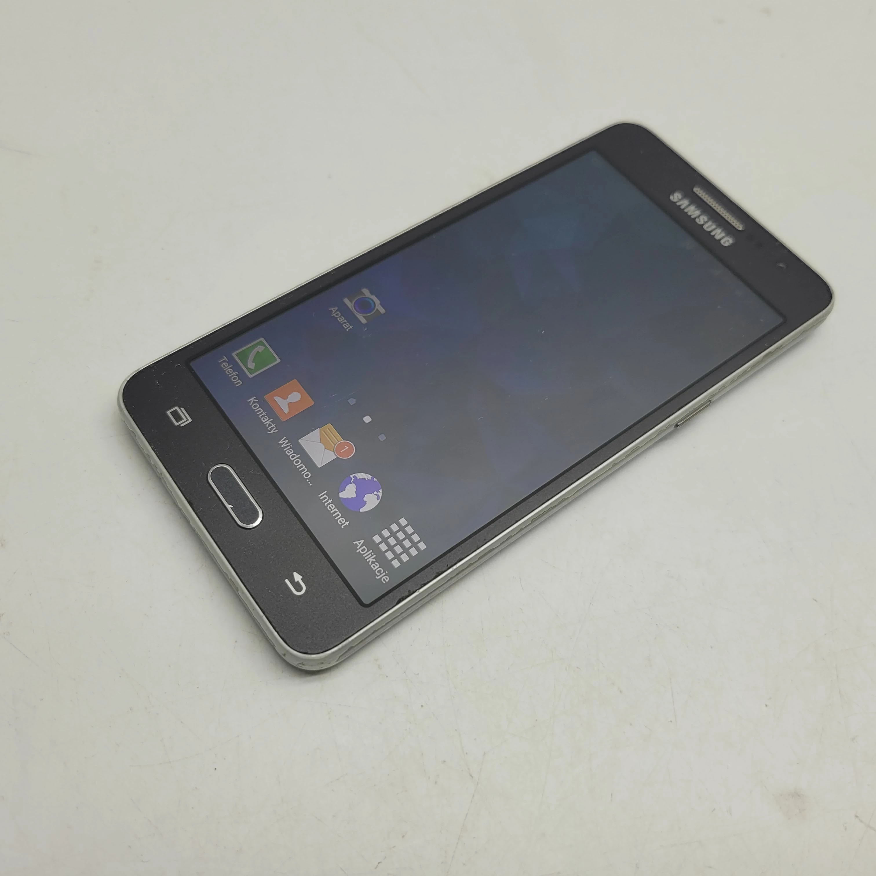 telefon-samsung-g531f-typ-202685-212929