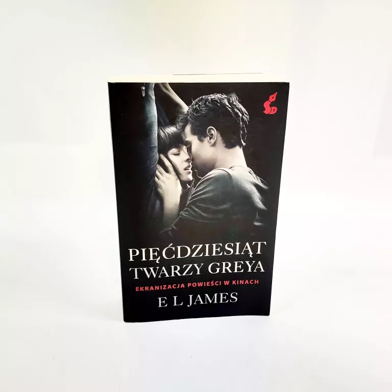 KSIĄŻKA PIĘĆDZIESIĄT TWARZY GREYA