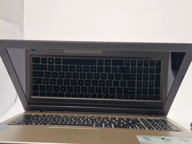 LAPTOP ASUS R540L 4GB/1 TB HDD -DZIAŁA TYLKO Z ZASILACZEM-