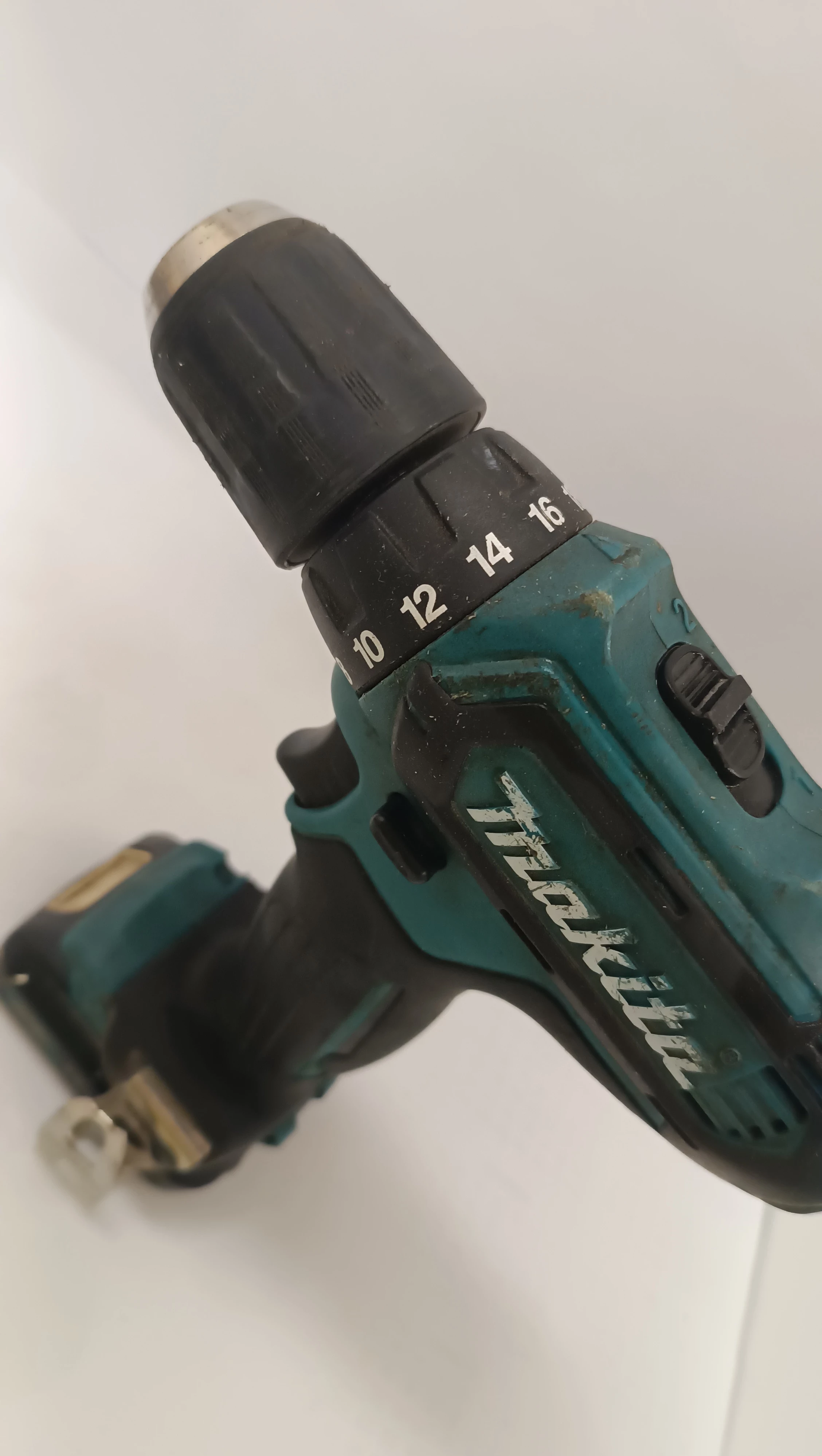 wkretarka-i-zakretarka-makita-2xaku-lad-zawartosc-zestawu-235809-65536