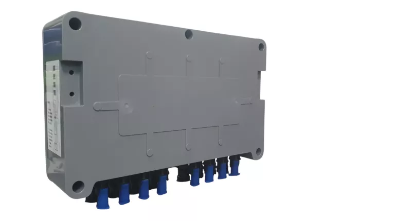 WYŁĄCZNIK PPOŻ PV PRZECIWPOŻAROWY FOXESS S-BOX PLUS 4 STRINGI