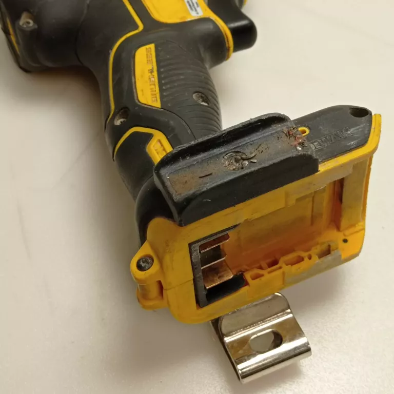 ZAKRĘTARKA DEWALT DCF 787 WKRĘTARKA IMPAKTOWA BODY OKAZJA!