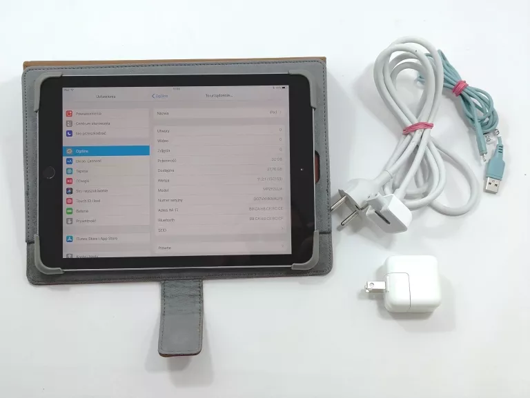 TABLET IPAD A1822 MP2F2LL/A + ETUI ŁADOWARKA KABEL