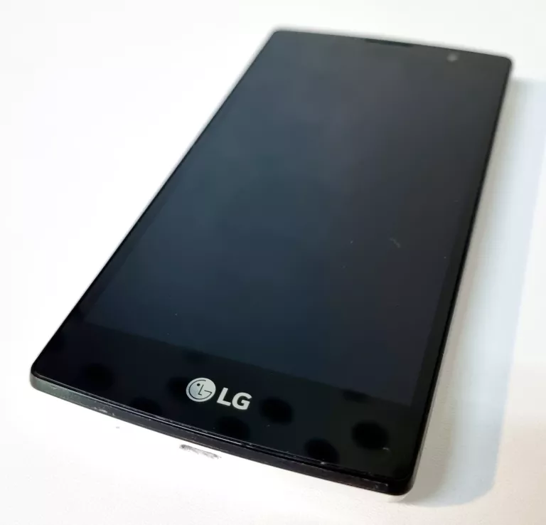 TELEFON LG G4C 1GB/GB + ETUI