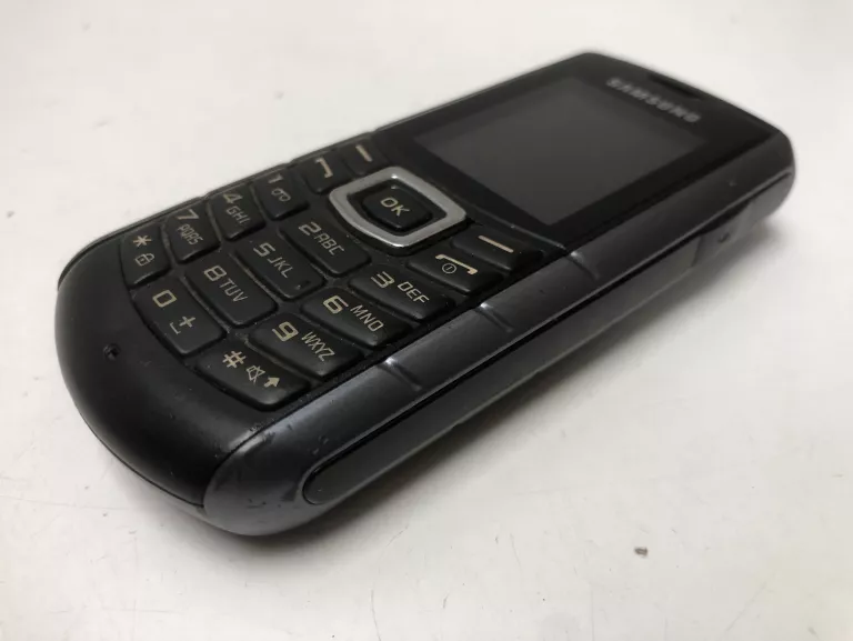 TELEFON SAMSUNG E2370