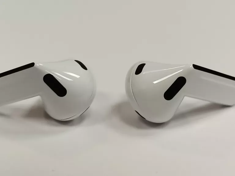 SŁUCHAWKI DOUSZNE BT GALAXY BUDS 3 !STAN BDB!