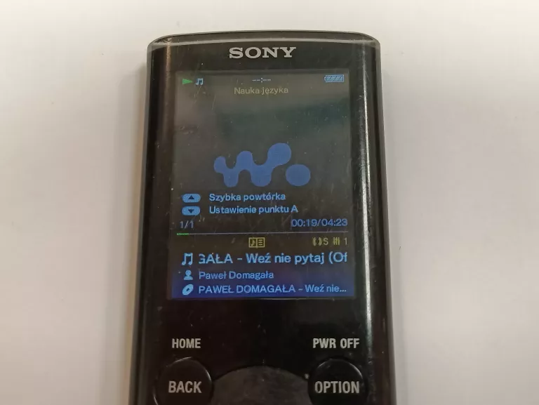 ODTWARZACZ MP3 SONY NWZ-E353  4GB + ŁADOWARKA