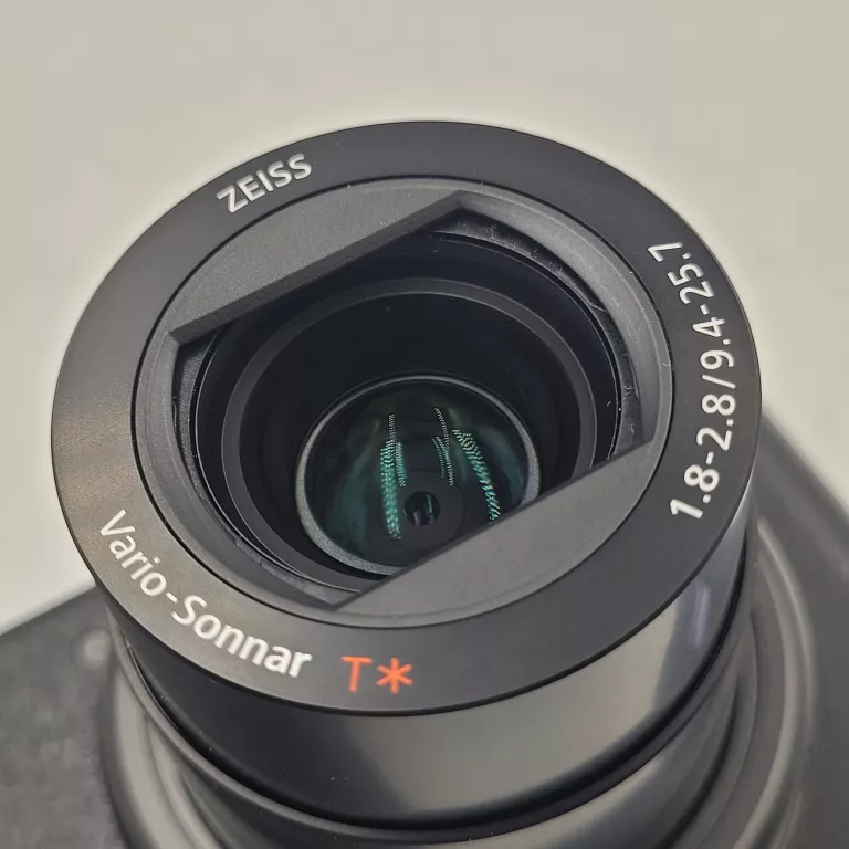 APARAT KOMPAKTOWY SONY ZV-1 +UCHWYT GP-VPT2BT KOMPLET!STAN IGŁA! GWARANCJA