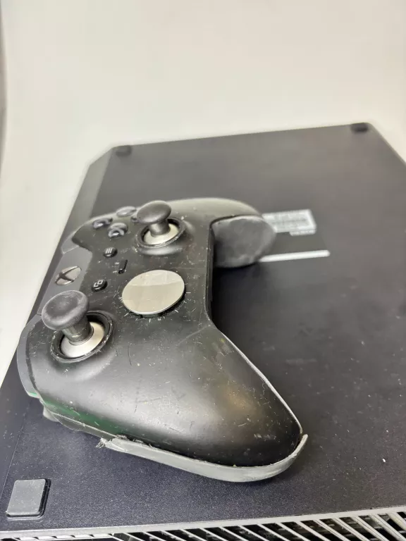 KONSOLA XBOX ONE ELITE / 1TB / MODEL : 1540 / KOMPLET