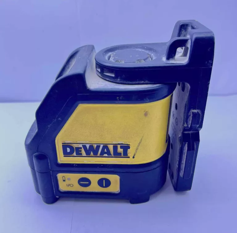 LASER DEWALT DW088 4,5 V