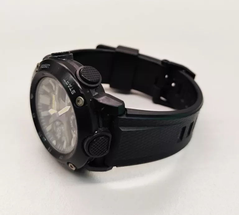 ZEGAREK CASIO G-SHOCK GA-2000SU-1AER