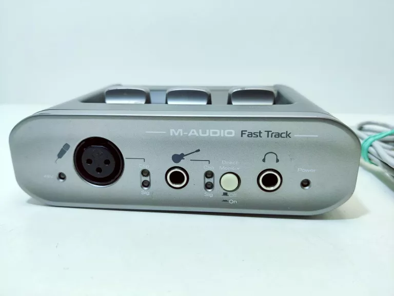 INTERFEJS AUDIO M-AUDIO FAST TRACK