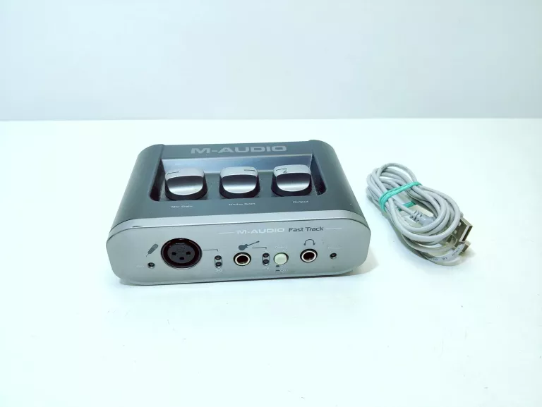 INTERFEJS AUDIO M-AUDIO FAST TRACK