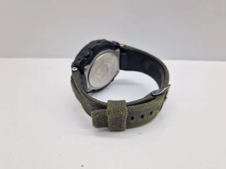 ZEGAREK CASIO G- SHOCK GST-W130BC