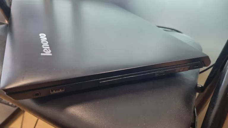 LAPTOP LENOVO B50-80 +  ZASILACZ