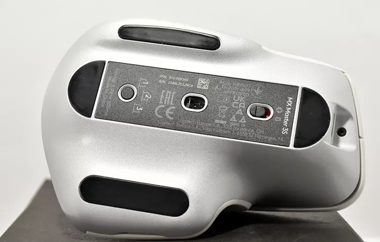 mysz-logitech-mx-master-3s-universal-pale-grey-kod-producenta-910-006560