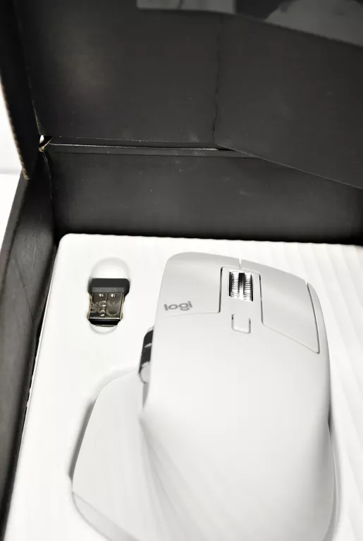 mysz-logitech-mx-master-3s-universal-pale-grey-interfejs-517-2