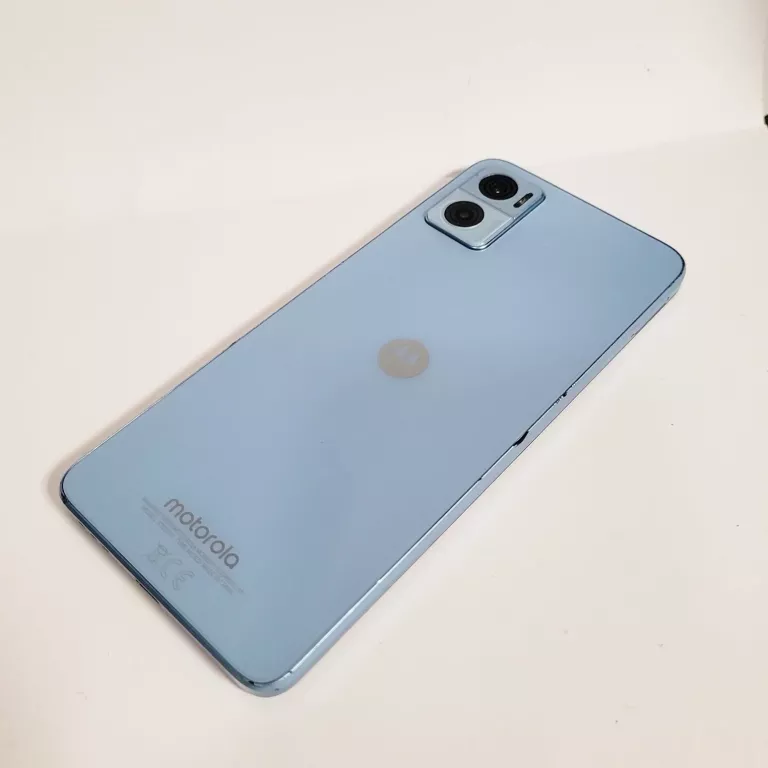 TELEFON MOTOROLA MOTO E22 PEKNIETY