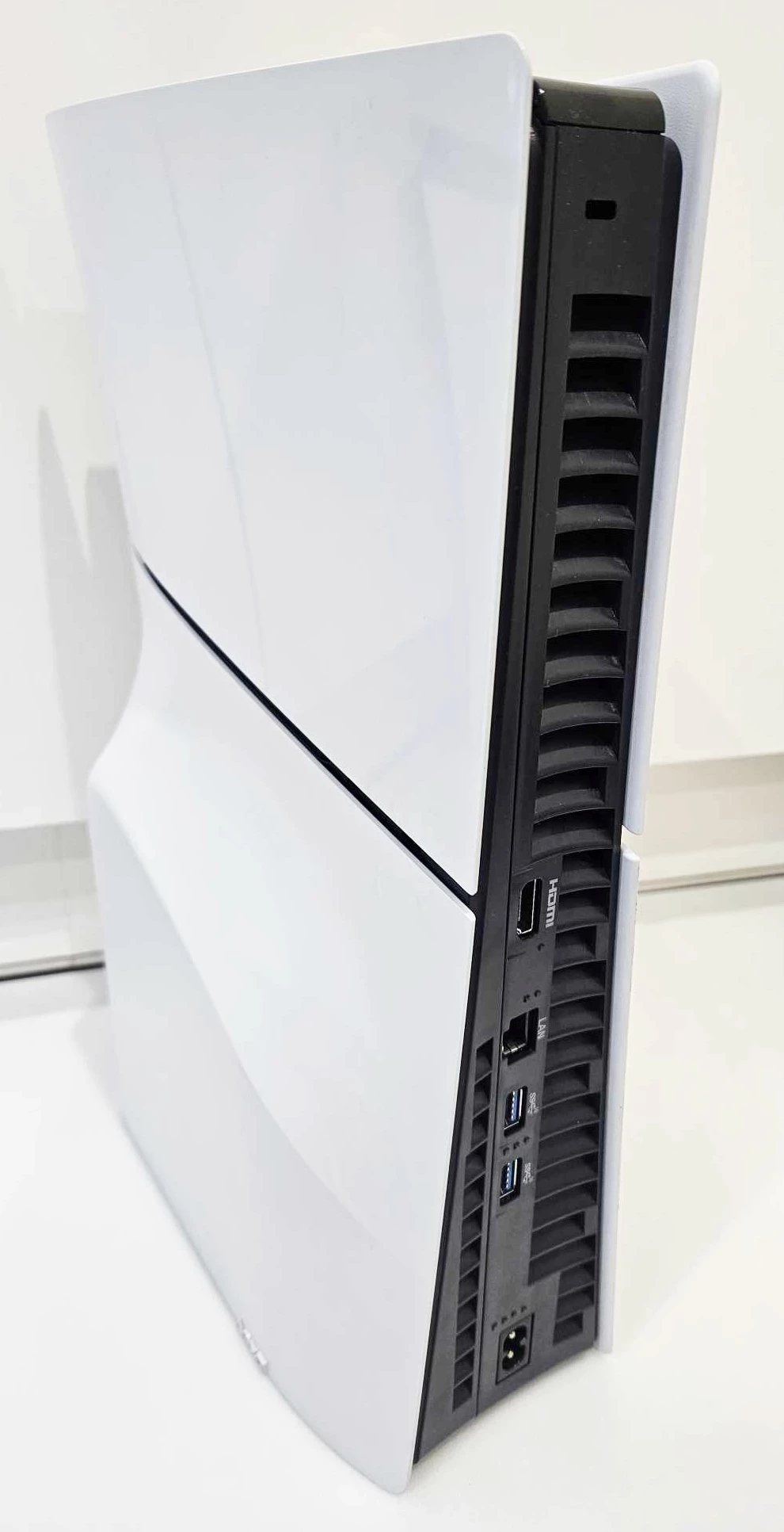 konsola-sony-playstatnion-5-825-gb-informacje-o-bezpieczenstwie-218669-1