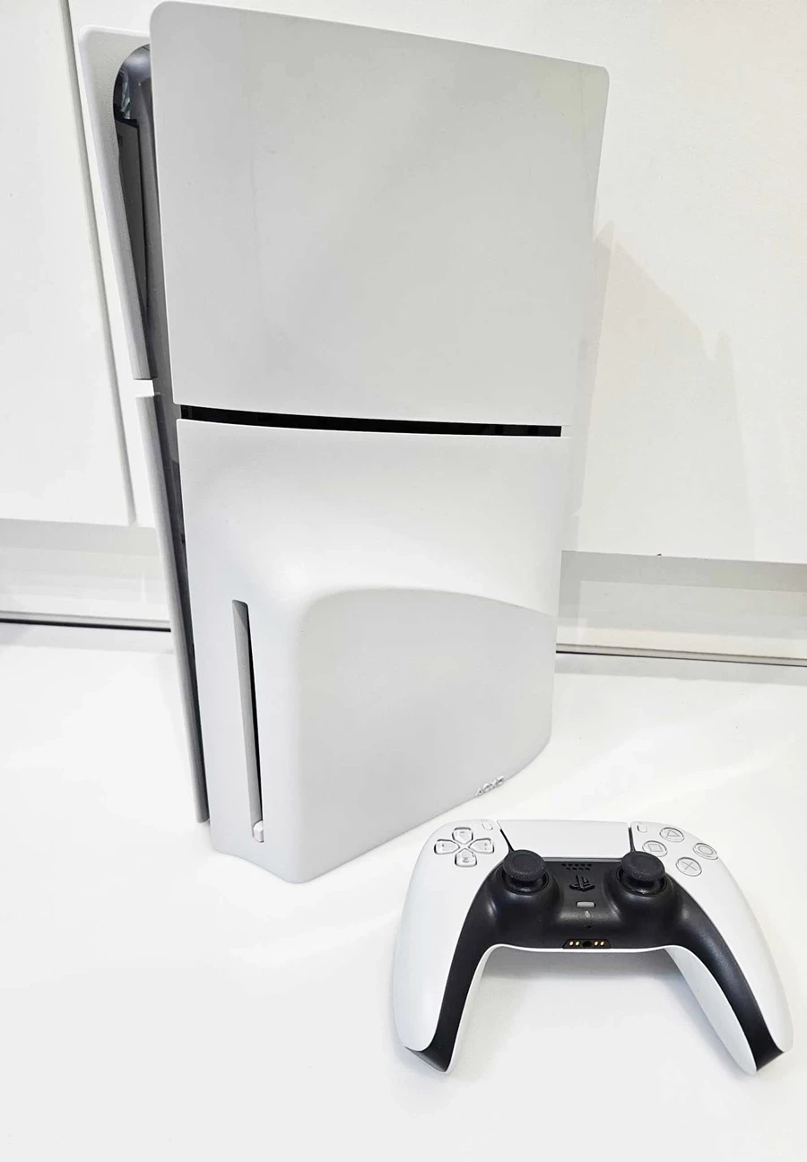 konsola-sony-playstatnion-5-825-gb-wersja-247643-722490