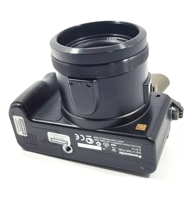 APARAT FOTOGRAFICZNY PANASONIC LUMIX DMC-FZ20 ETUI