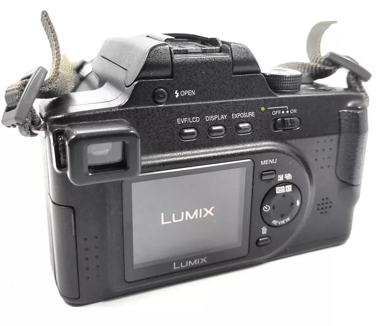 APARAT FOTOGRAFICZNY PANASONIC LUMIX DMC-FZ20 ETUI