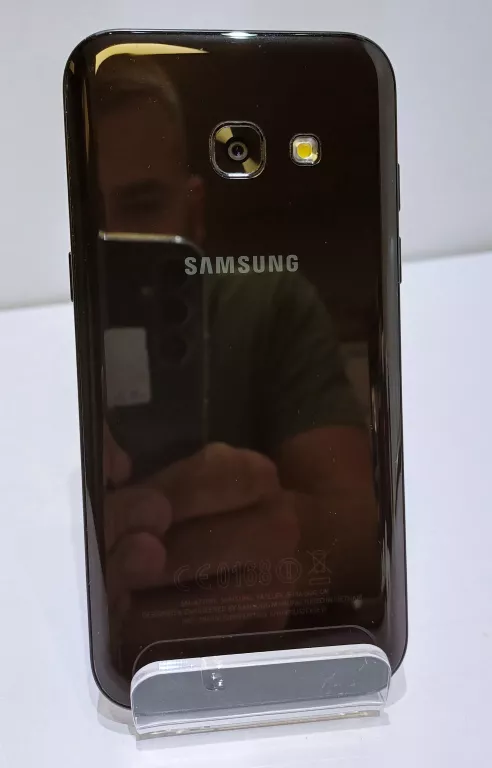 TELEFON SAMSUNG GALAXY A3 2017 2/16GB 1SIM SM-A320F