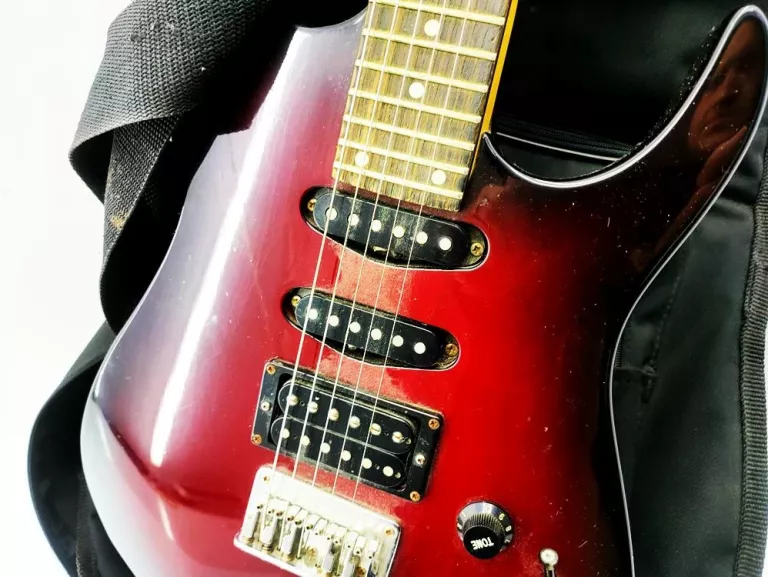 GITARA ELEKTRYCZNA MAYONES