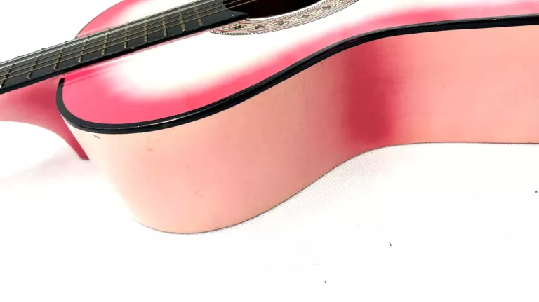 GITARA KLASYCZNA RÓŻOWA DLA POCZĄTKUJĄCYCH