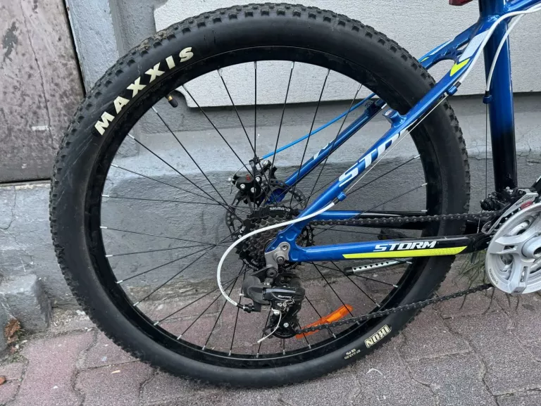 ROWER GÓRSKI MTB STORM SHARK 2.0 KOŁO 27,5 RAMA 19 [240827007]