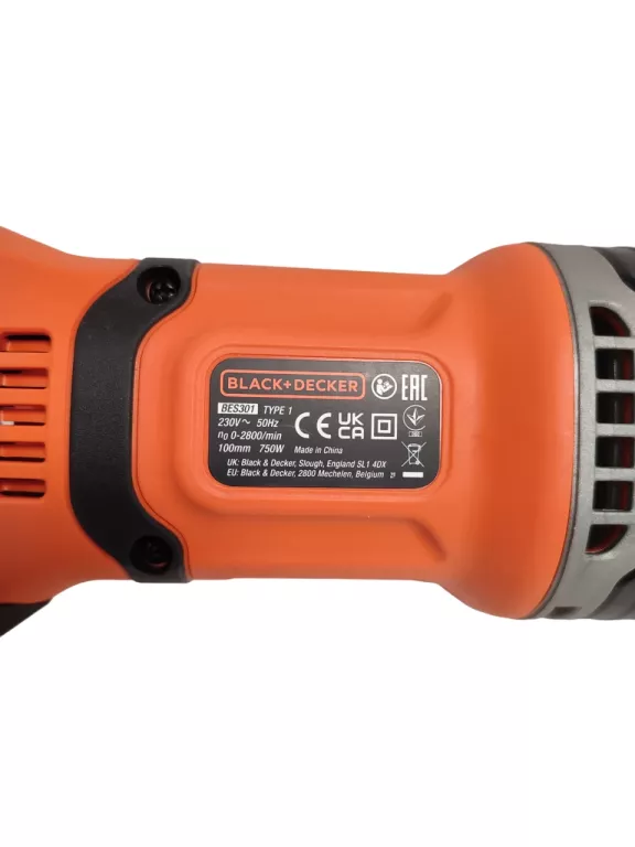 PIŁA SZABLASTA BLACK&DECKER BES301 750W
