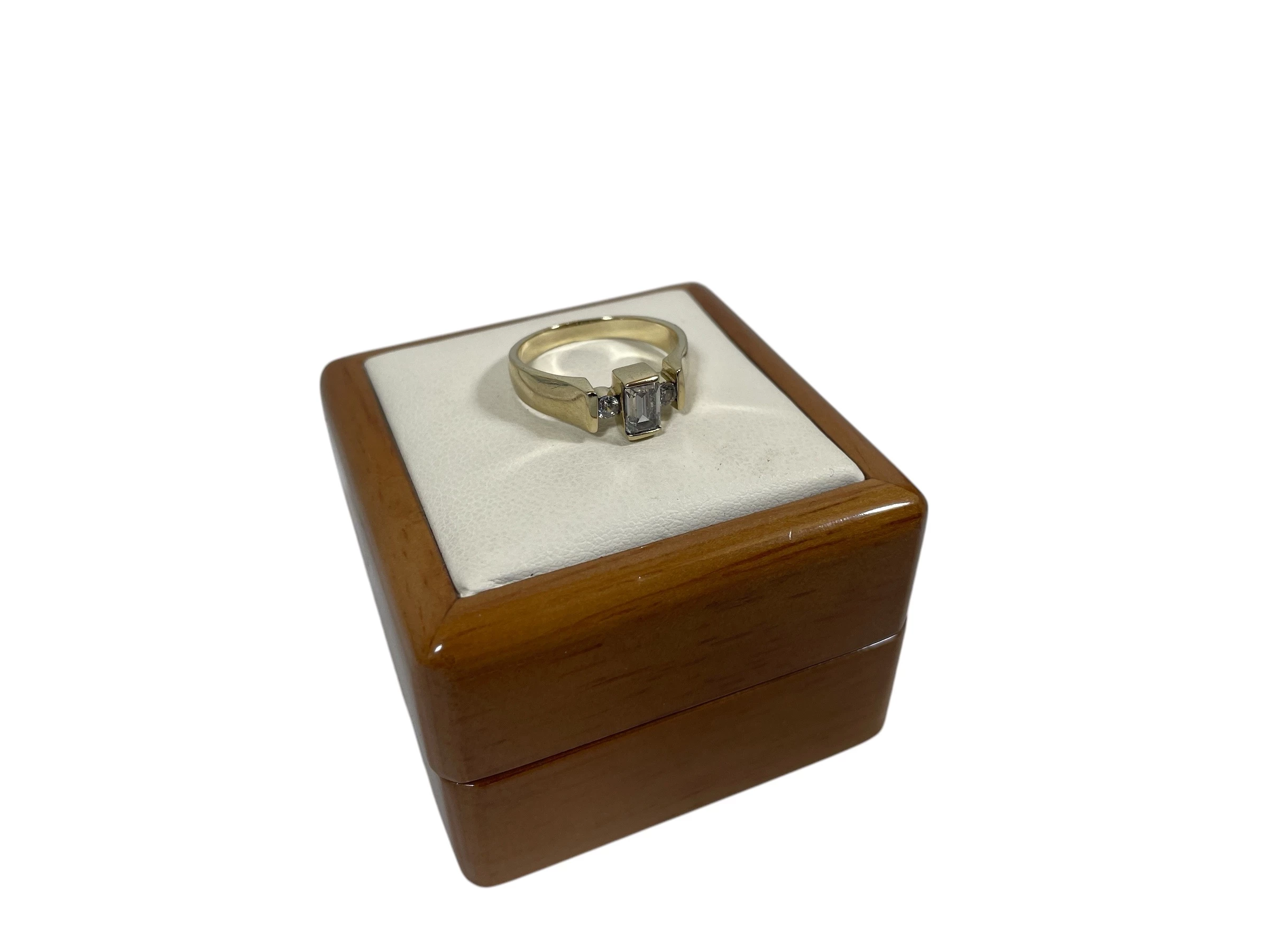 piekny-zloty-pierscionek-343g-333-r17-stan-11323-2