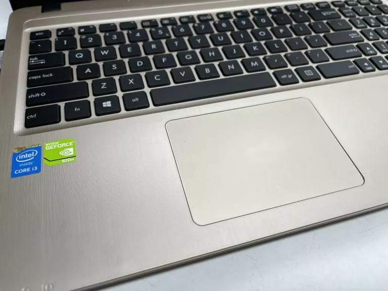ASUS A540L 1TB HDD 4GB RAM I3-5005U NVIDIA 920M DZIAŁA TYLKO NA ZASILACZU