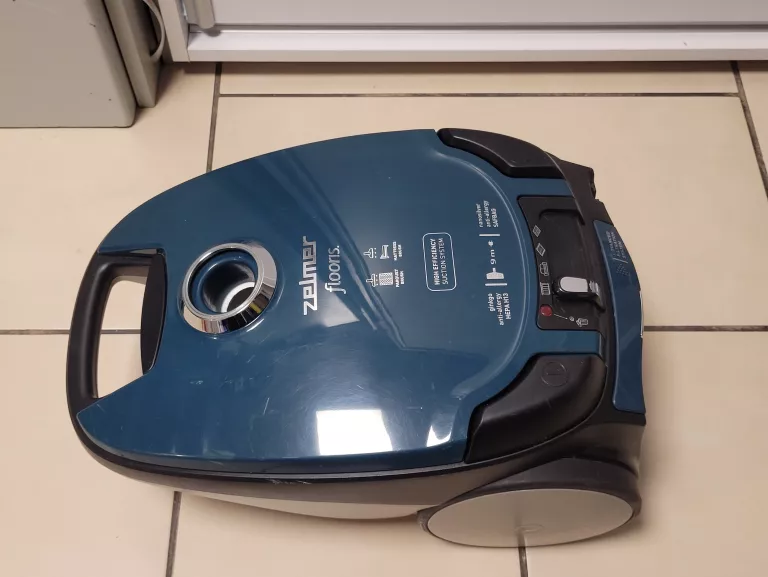 ODKURZACZ ZELMER FLOORIS ZVC545AP 700W