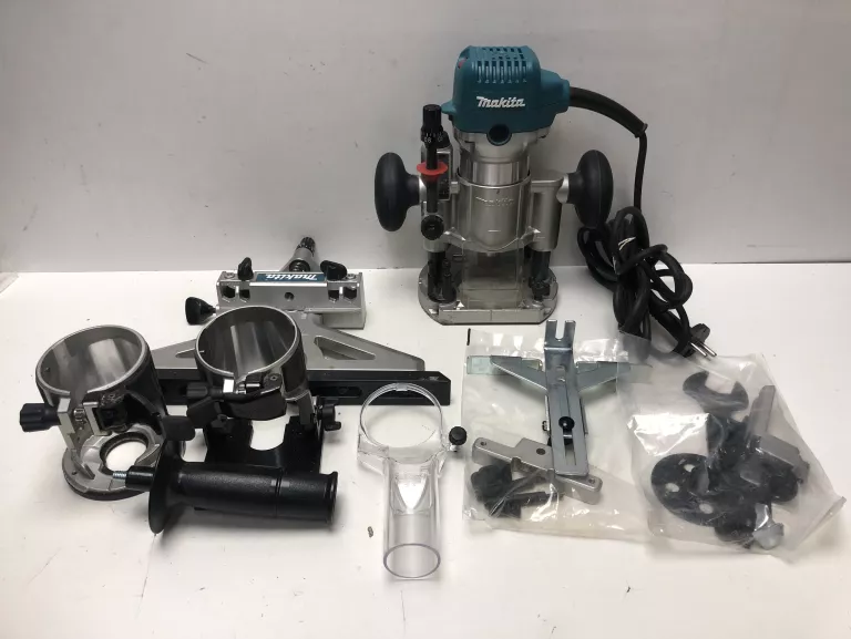 FREZARKA MAKITA RT0702C