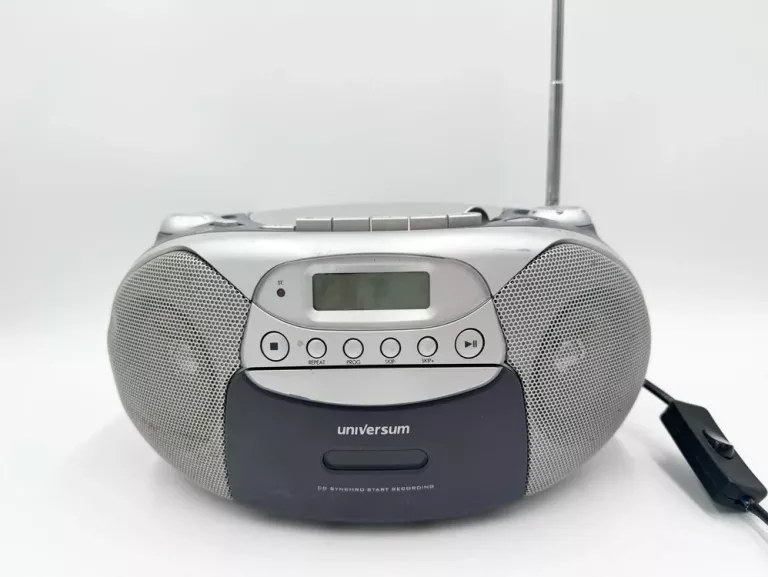 BOOMBOX UNIVERSUM CTR-CD 1060