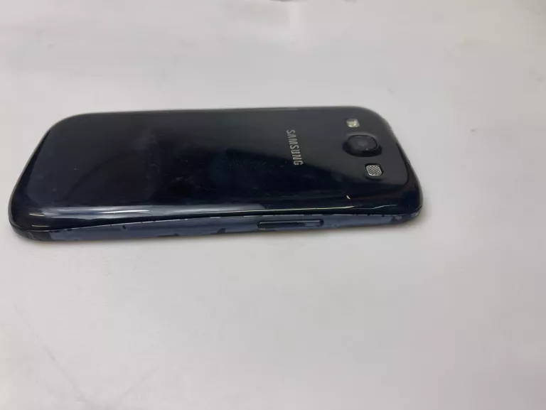 TELEFON SAMSUNG GALAXY S III + ŁAD IMEI: 356096055459471