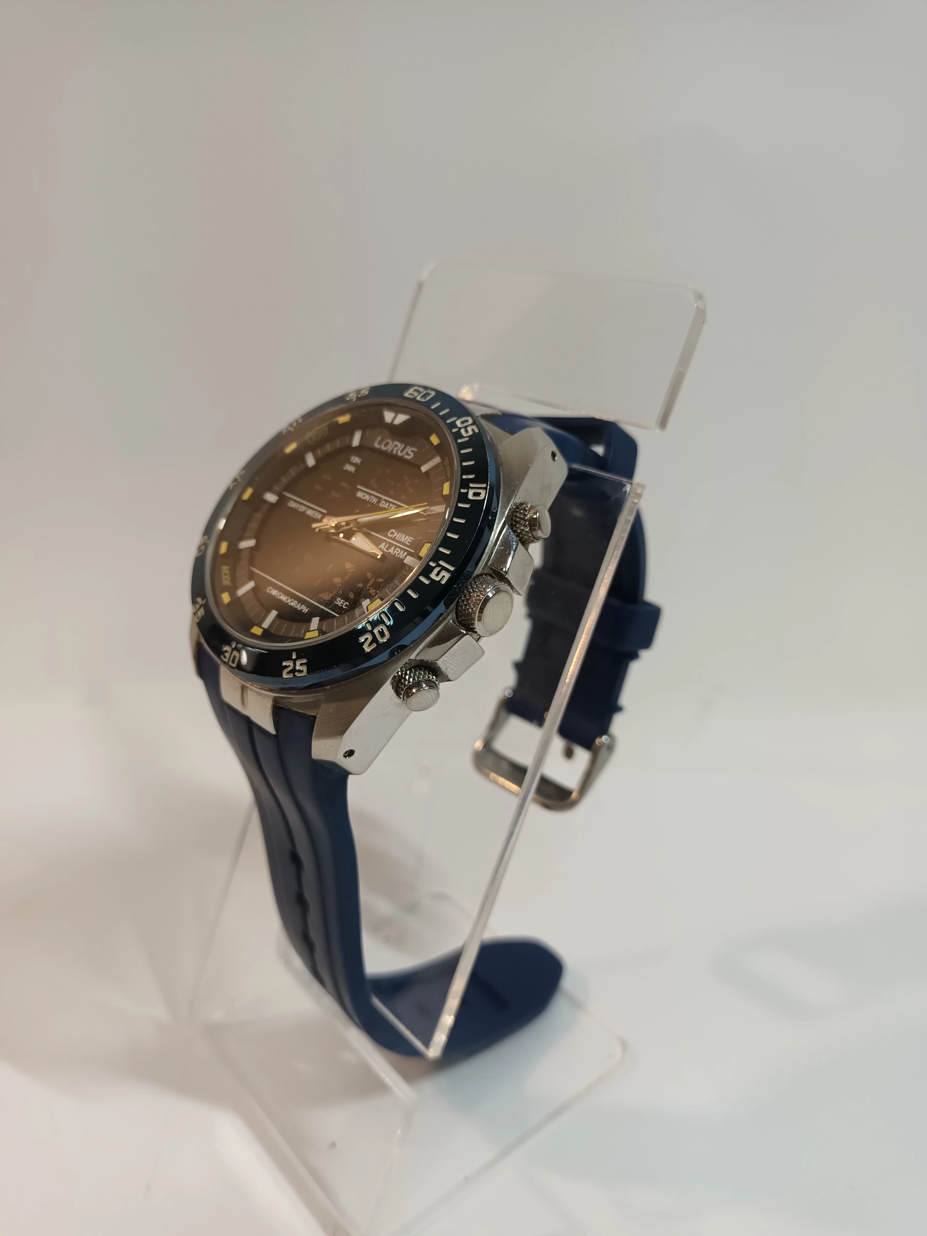 zegarek-lorus-z021-x007-stan-11323-2