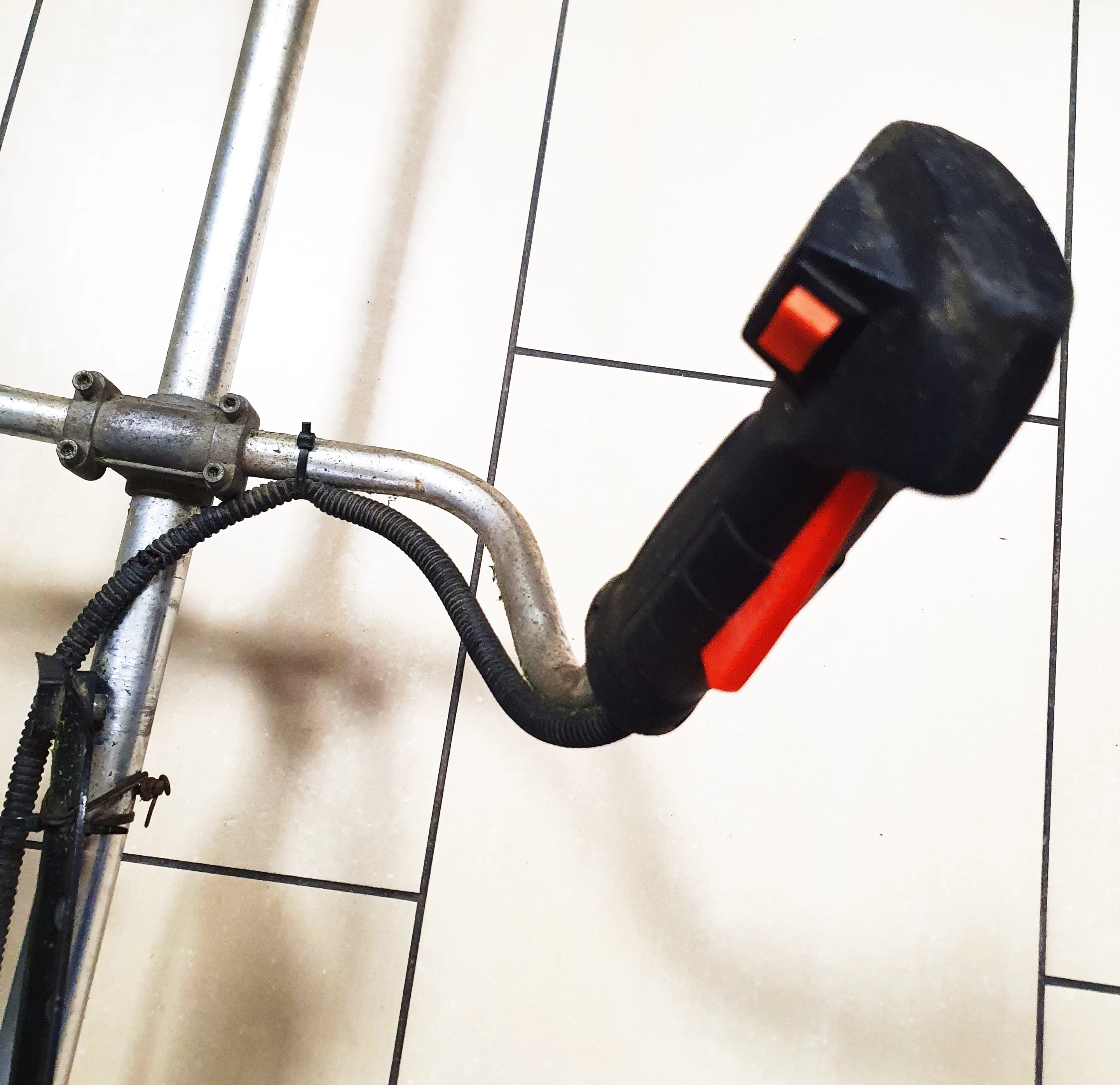 kosa-spalinowa-deget-dg580-stan-11323-2