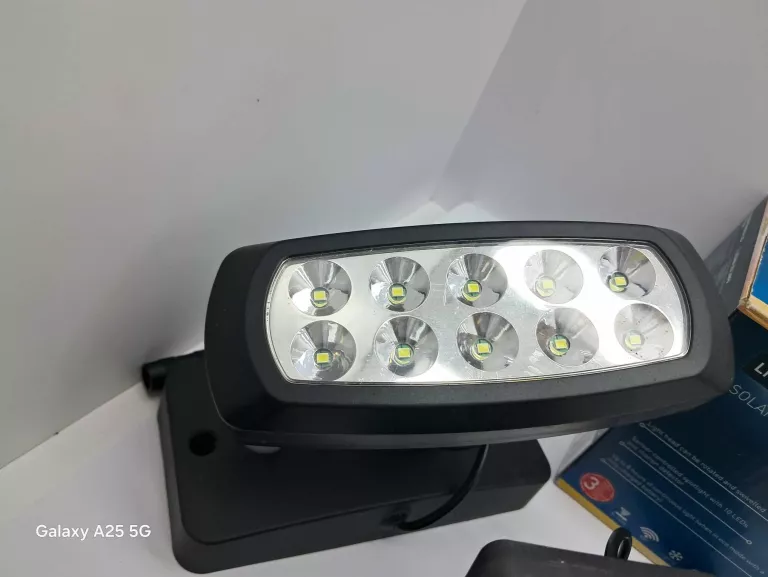 LIVARNO LUX LED SOLAR SPOTLIGHT PUD