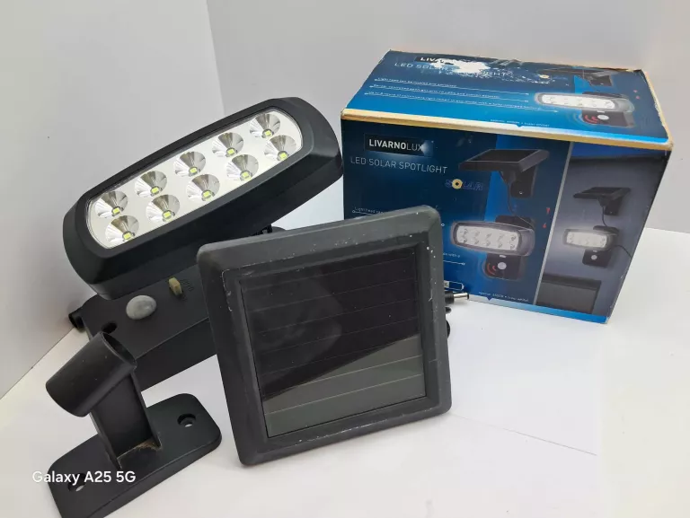 LIVARNO LUX LED SOLAR SPOTLIGHT PUD