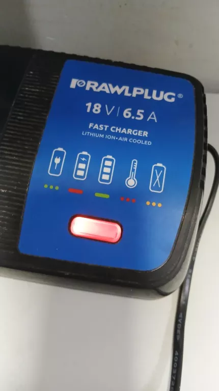 AKUMULATOR RAWPLUG 18V 8 AH +ŁADOWARKA URAWPLUG R-CHR-186501