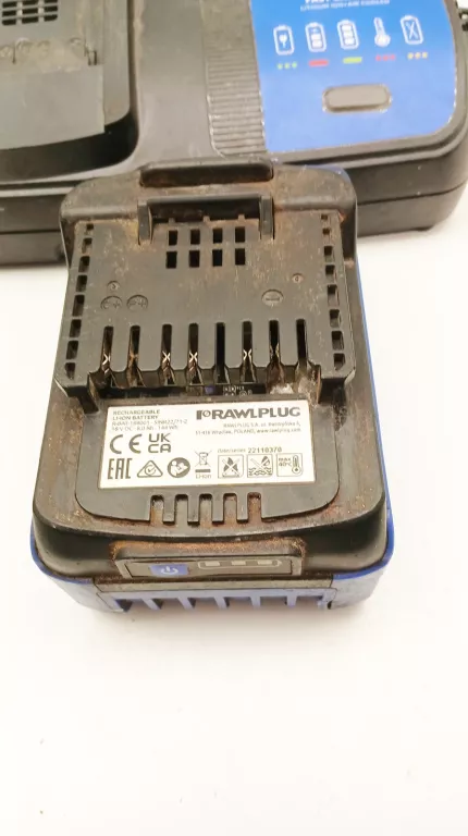 AKUMULATOR RAWPLUG 18V 8 AH +ŁADOWARKA URAWPLUG R-CHR-186501