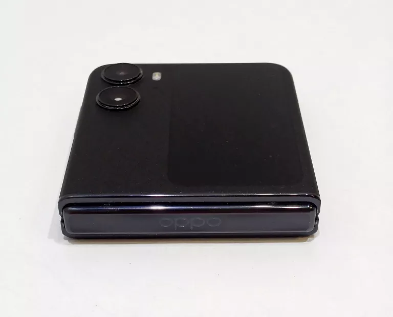 TELEFON OPPO FIND N2 FLIP 8/256 GB CPH2437 2SIM