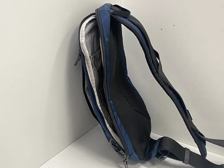 PLECAK JEDNORAMIENNY ANTYKRADZIEŻOWY ECONYL PACSAFE VIBE 325 10L