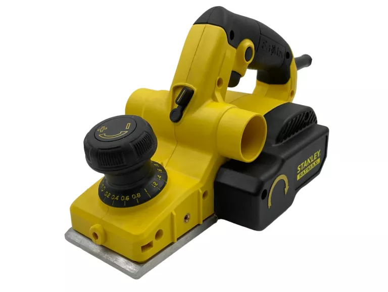 STRUG DO DREWNA ELEKTRYCZNY STANLEY FME630K 750W GW. 02.2026!