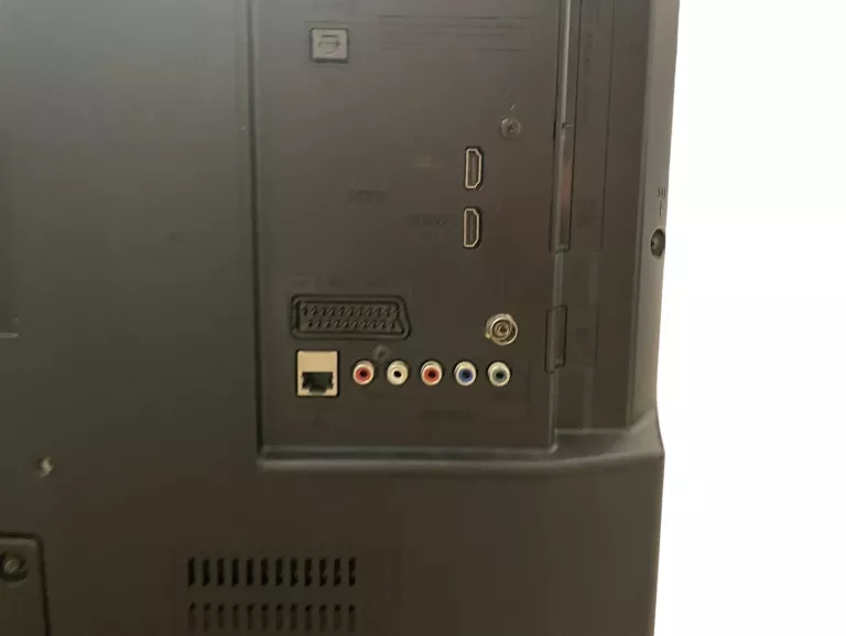 TELEWIZOR PANASONIC TX-32CS510E