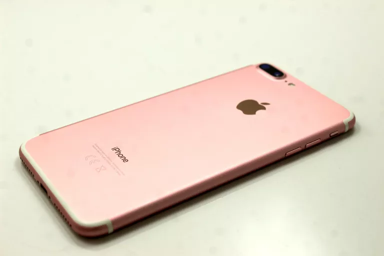 TELEFON IPHONE 7 PLUS